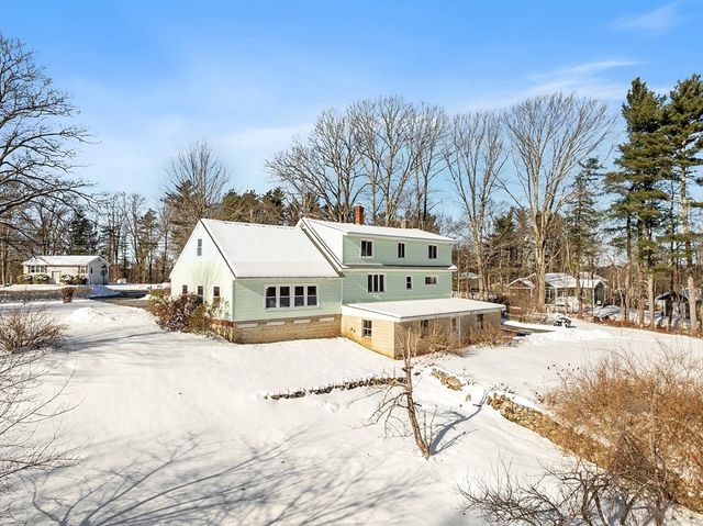 318 Lovewell St, Gardner, MA 01440