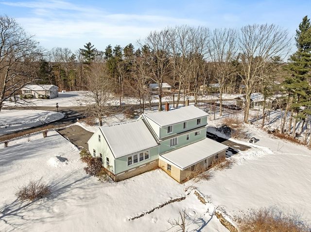318 Lovewell St, Gardner, MA 01440