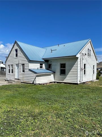 1579 2nd Ave N, Okanogan, WA 98840