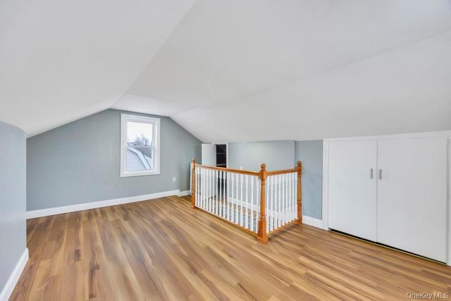 17 Sapir Street, Valley Stream, NY 11580