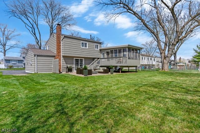 19 Bass Dr, Roxbury Twp., NJ 07876