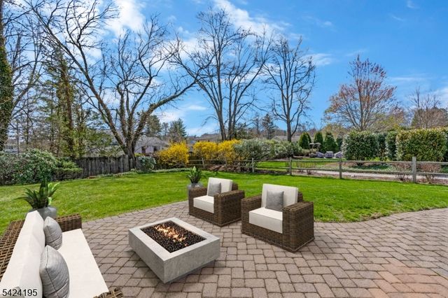 19 Bass Dr, Roxbury Twp., NJ 07876