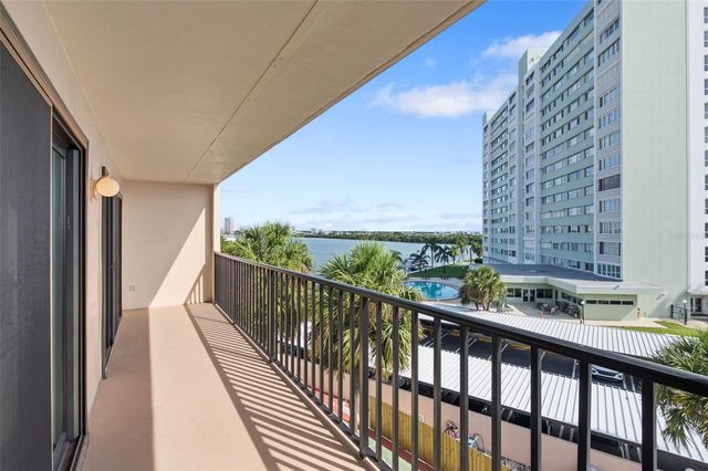 51 ISLAND WAY 411, Clearwater Beach, FL 33767