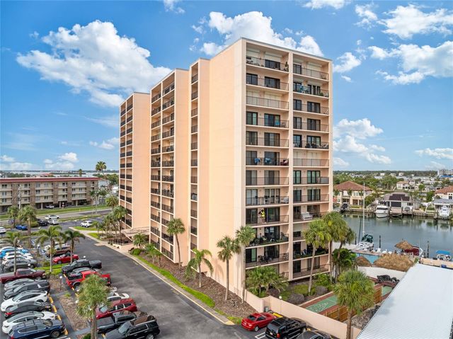 51 ISLAND WAY 411, Clearwater Beach, FL 33767