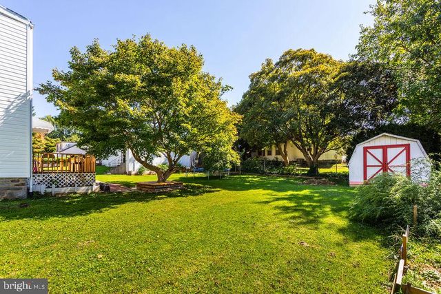 4400 SCHOOL LN, Drexel Hill, PA 19026