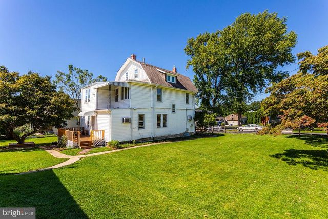 4400 SCHOOL LN, Drexel Hill, PA 19026