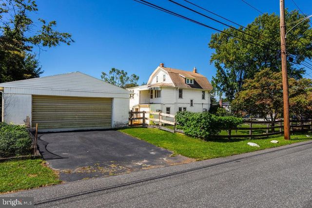 4400 SCHOOL LN, Drexel Hill, PA 19026