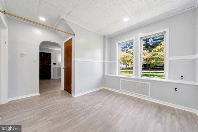 4400 SCHOOL LN, Drexel Hill, PA 19026