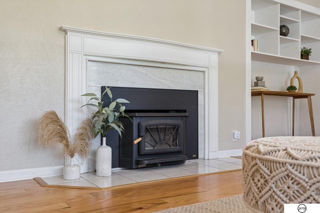 940 S Cotner Boulevard, Lincoln, NE 68510