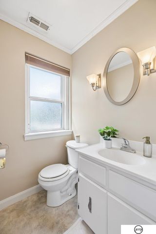 940 S Cotner Boulevard, Lincoln, NE 68510