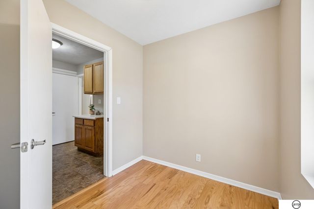 940 S Cotner Boulevard, Lincoln, NE 68510