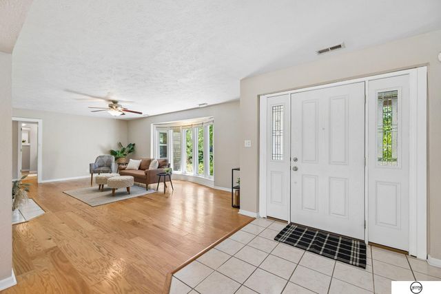 940 S Cotner Boulevard, Lincoln, NE 68510
