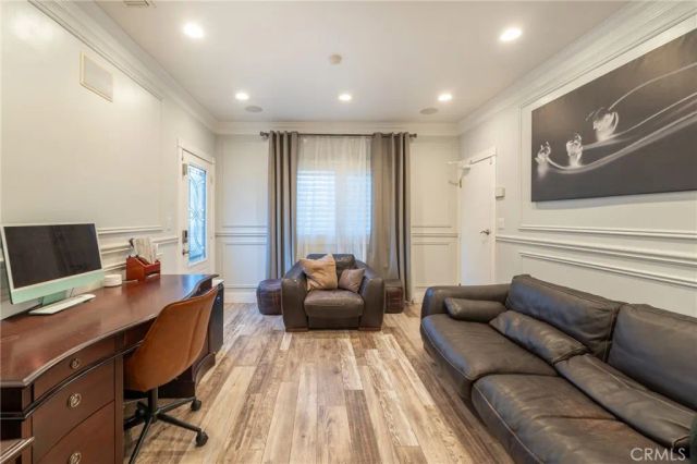 1861 W Chalet, Anaheim, CA 92804