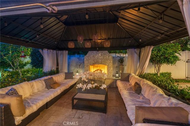 1861 W Chalet, Anaheim, CA 92804