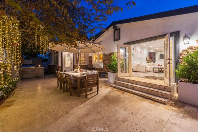 1861 W Chalet, Anaheim, CA 92804