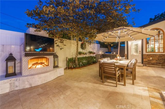 1861 W Chalet, Anaheim, CA 92804