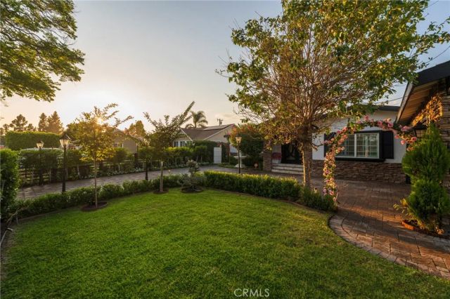 1861 W Chalet, Anaheim, CA 92804