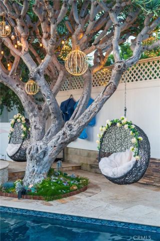 1861 W Chalet, Anaheim, CA 92804