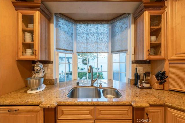 1861 W Chalet, Anaheim, CA 92804