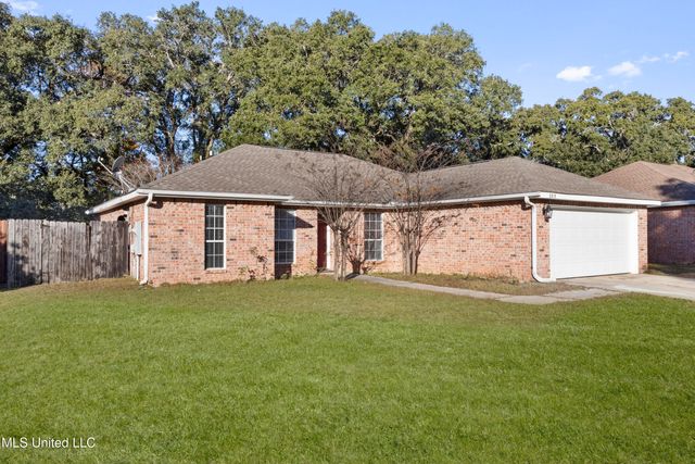2313 Rue Beaux Chenes, Ocean Springs, MS 39564