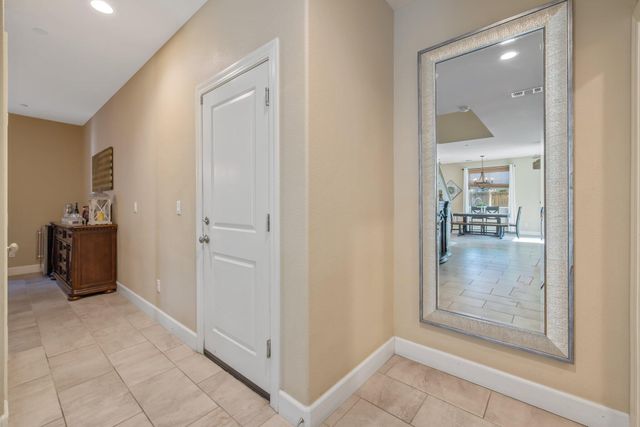 3038 Bora Avenue, Tulare, CA 93274