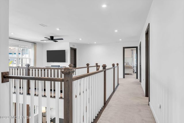 5 Patriot Street, Farmingdale, NJ 07727