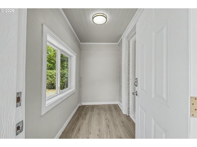750 Se 135TH Ave, Portland, OR 97233