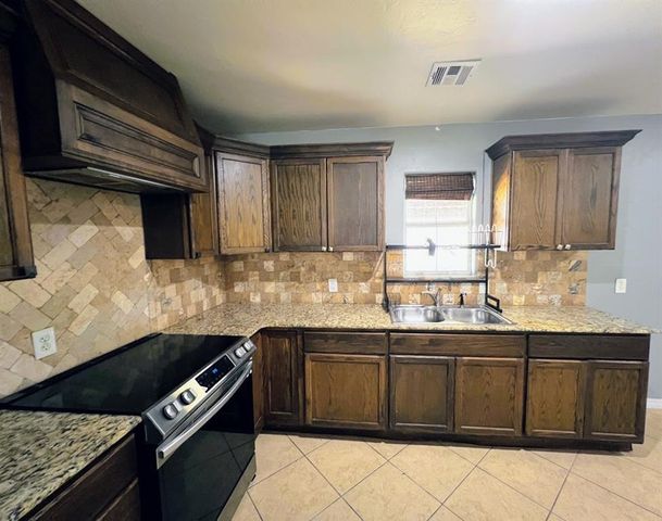 5808 Empire Boulevard, Oklahoma City, OK 73129