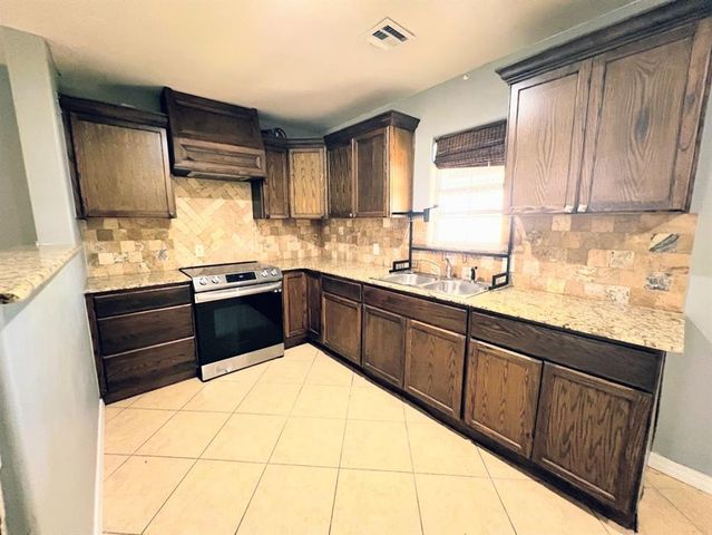 5808 Empire Boulevard, Oklahoma City, OK 73129