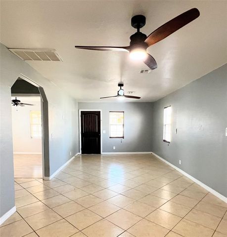 5808 Empire Boulevard, Oklahoma City, OK 73129