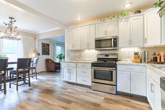 410 W Lawrence Street, Mishawaka, IN 46545