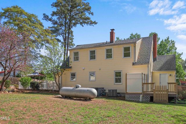 1491 Farrington Point Road, Chapel Hill, NC 27517