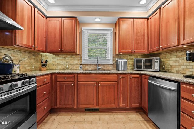 1491 Farrington Point Road, Chapel Hill, NC 27517