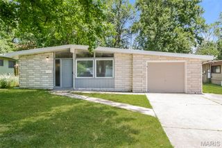 100 Taney Drive, Florissant, MO 63033