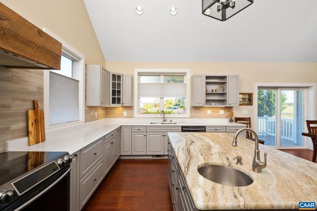 59 LONDON CT, Ruckersville, VA 22968