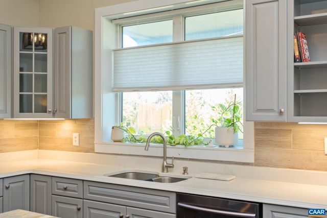 59 LONDON CT, Ruckersville, VA 22968