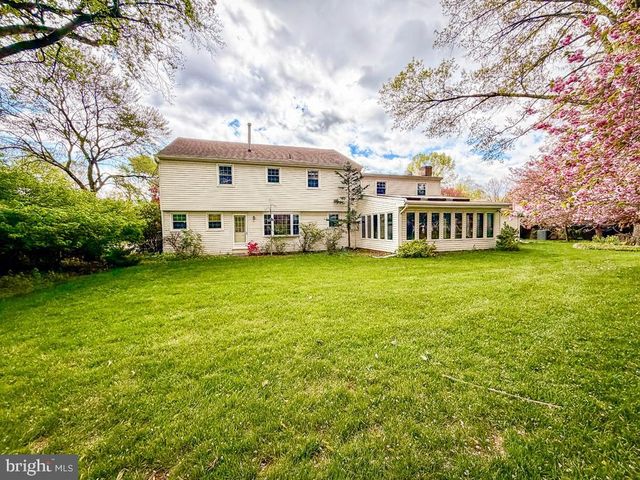 350 RICHARD RD, Yardley, PA 19067