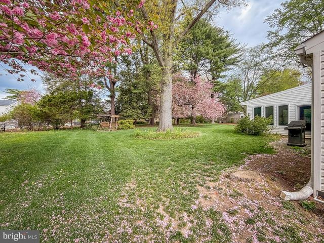 350 RICHARD RD, Yardley, PA 19067