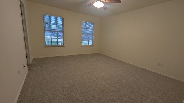 916 Heberle Drive, Burleson, TX 76028