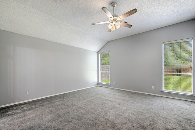 8737 San Joaquin Trail, Fort Worth, TX 76118