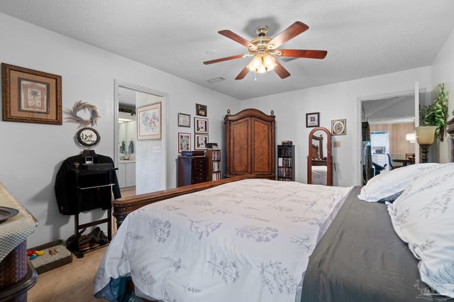 8560 Westview Ln, Pensacola, FL 32514