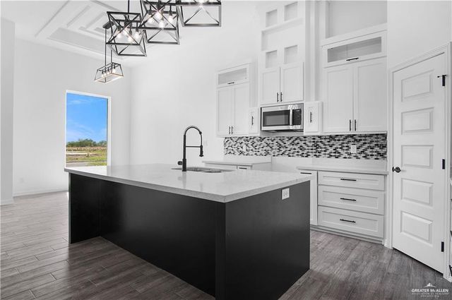 4025 Carol Lane, Edinburg, TX 78542