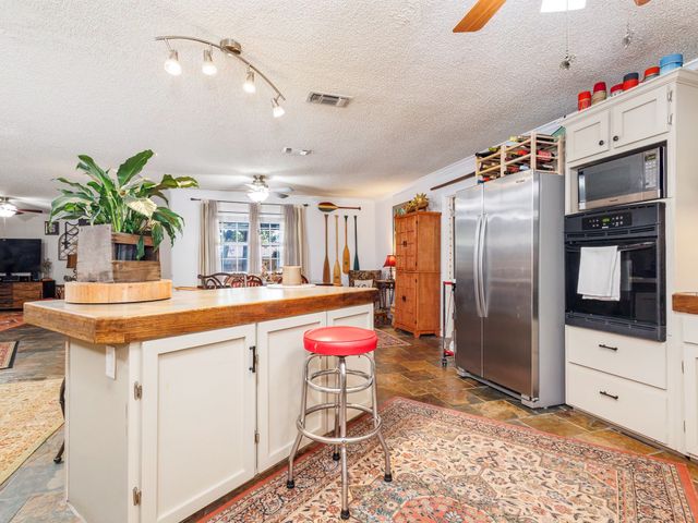 1705 14th Street, Brownwood, TX 76801