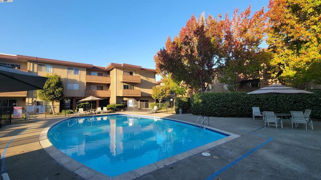 1321 Webster St D119, Alameda, CA 94501