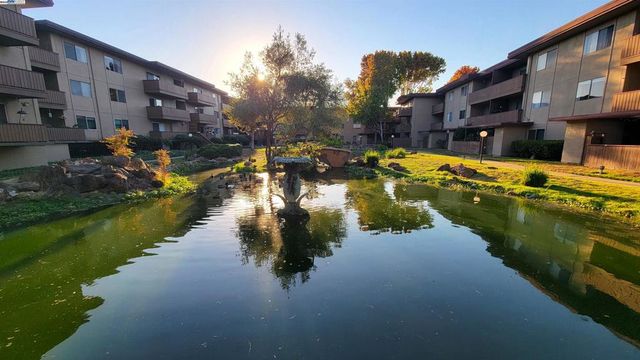 1321 Webster St D119, Alameda, CA 94501