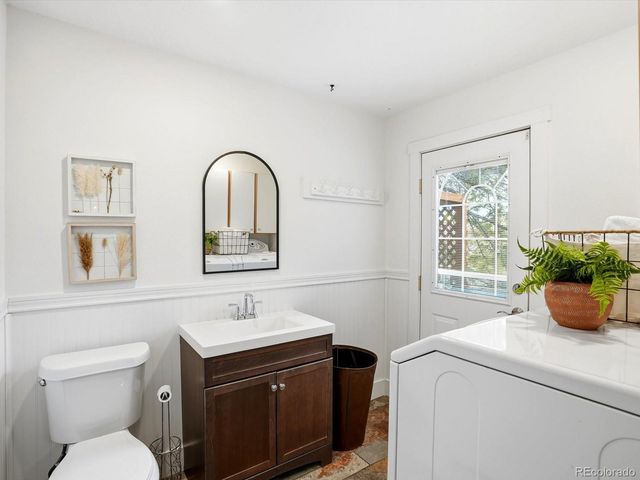 6886 S Pitkin Street, Foxfield, CO 80016