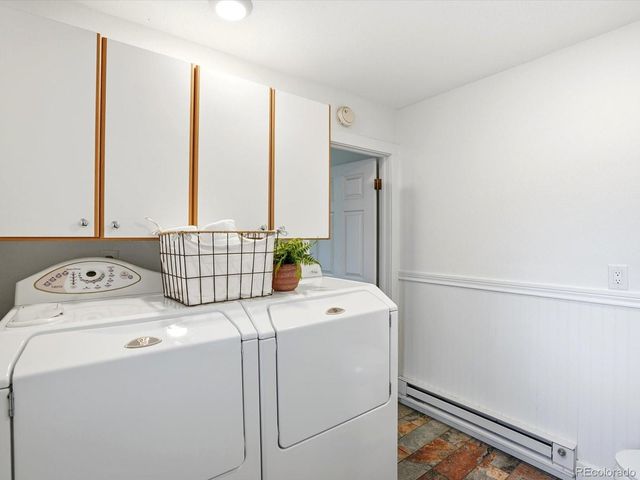 6886 S Pitkin Street, Foxfield, CO 80016