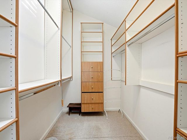 6886 S Pitkin Street, Foxfield, CO 80016