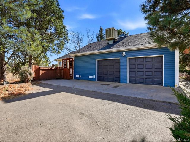 6886 S Pitkin Street, Foxfield, CO 80016