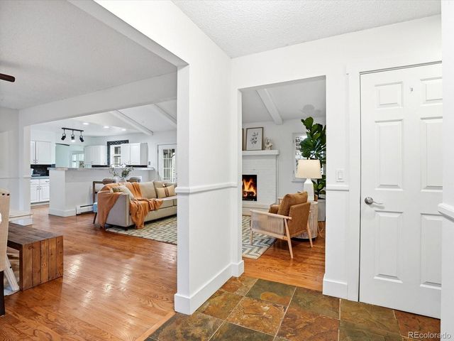 6886 S Pitkin Street, Foxfield, CO 80016